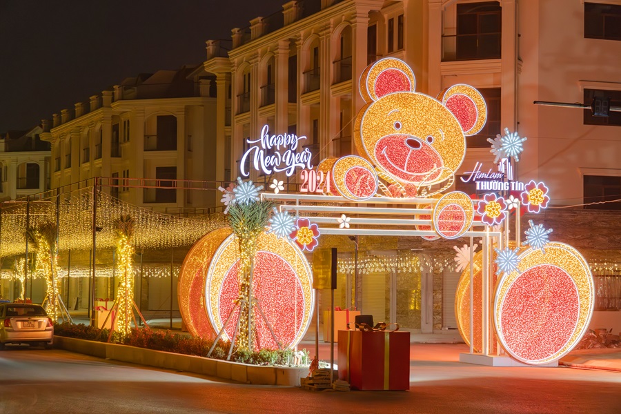 HIM LAM THƯỜNG TÍN - "SPARKLING CITY - THÀNH PHỐ NGÀN ÁNH SÁNG"